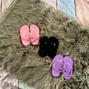 The Children’s Place Glitter Flip-Flops Pink, Black, Purple Size 8-9 Toddler